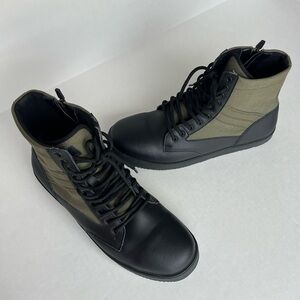 Woobies Jungle Boots Black Green High Top Slip Resistant Side Zip